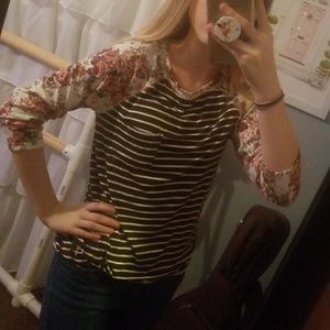 Mid-sleeve striped with floral arms shirt